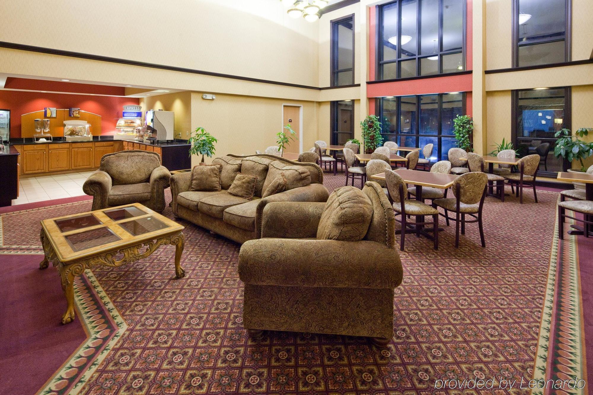 Holiday Inn Express Hotel & Suites Wauseon By Ihg Eksteriør bilde